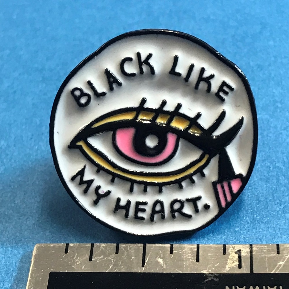 "Black Like My Heart" Eyeliner Eye Enamel Pin - Picture 2 of 3